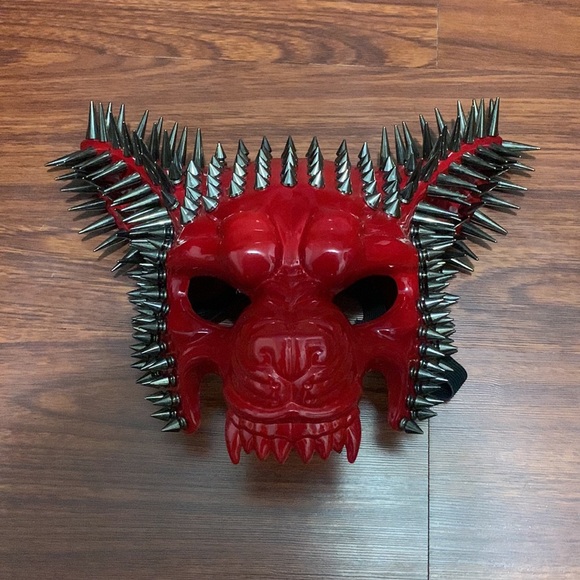 Red Wolf dog Spike Masquerade Party Mask Halloween - Picture 1 of 3